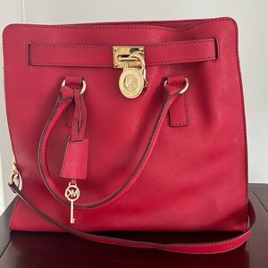 MICHAEL KORS large purse, briefcase, tote bag.